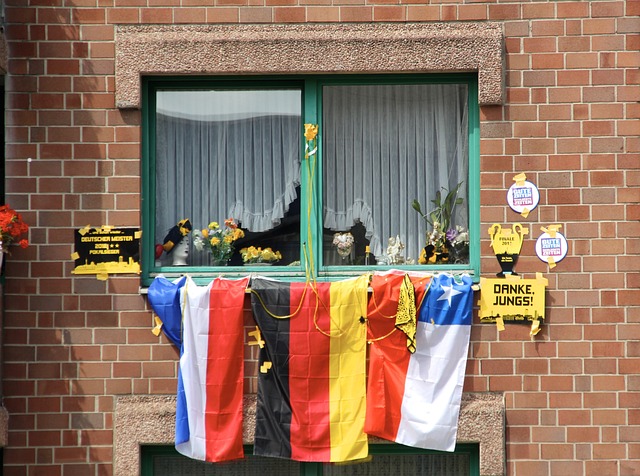 的首轮比赛 的首轮比赛